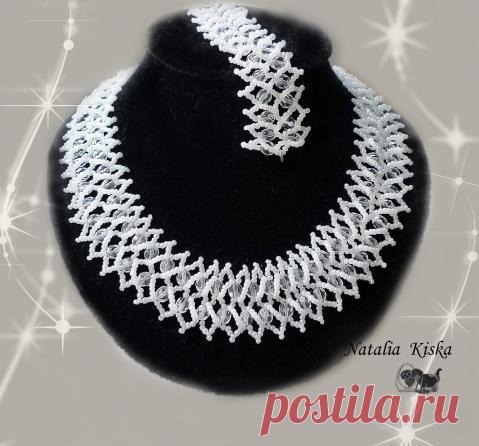 Колье из бисера