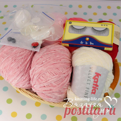 Набор для вязания мишки-леденца. Вариант 1. набор для вязания розового мишки - Наборы пряжи - Вязаная жизнь | игрушки
#набордлявязаниямишкиледенца #вариант1 #набордлявязаниярозовогомишки  #Наборыпряжи #пряжа #ниточки #мишкаледенец #медвежонок #мишка #вязанаяигрушкакрючком #вязанаяигрушка #вязание #вязаниекрючком #вязаныймишка #вязаныймишкакрючком #вязаныймедвежонок #амигуруми #амигурумимишка #амигурумимедвежонок #амигурумиигрушка #мастерклассповязаниюкрючком