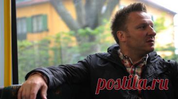 Каспарайтис признался, что испытывал проблемы с алкоголем. Бывший хоккеист московского «Динамо», клубов НХЛ и сборной России Дарюс Каспарайтис рассказал о своей алкогольной зависимости. Читать далее