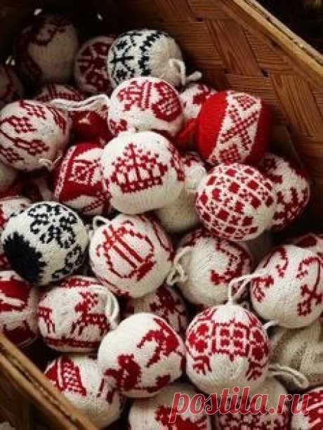 Вяжем шарики елочные!
