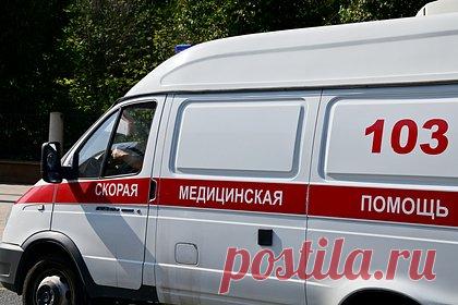 Студенты российского медколледжа массово отравились неизвестным газом. В Мордовии в медицинском колледже Краснослободска студенты массово отравились неизвестным газом. В региональном управлении МЧС сообщают, что пострадали не менее 17 человек. Пятеро отравившихся находятся в реанимации, их состояние оценивается как средней степени тяжести. На месте работают сотрудники МЧС и следователи.