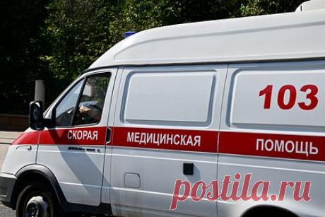 Студенты российского медколледжа массово отравились неизвестным газом. В Мордовии в медицинском колледже Краснослободска студенты массово отравились неизвестным газом. В региональном управлении МЧС сообщают, что пострадали не менее 17 человек. Пятеро отравившихся находятся в реанимации, их состояние оценивается как средней степени тяжести. На месте работают сотрудники МЧС и следователи.