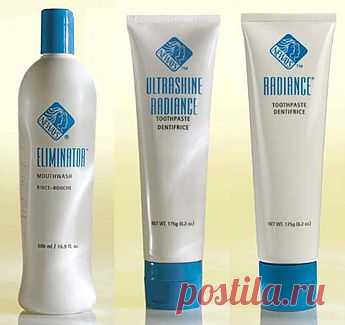Ultrashine Radiance®(Ультрашайн Рэдианс) 175 гр - отбеливающая зубная паста.
Зубы должны служить Вам всю жизнь. Содержать их в чистоте и здоровье – наиболее очевидный способ добиться этого. Но знаете ли Вы, что жесткие абразивные вещества, содержащиеся во многих зубных пастах, в действительности могут со временем стирать зубную эмаль? Зубная паста UltraShine Radiance® сохранит здоровье зубов и десен без использования жестких абразивных веществ, благодаря эксклюзивной формуле.
