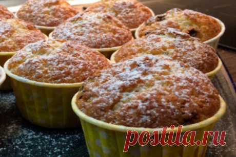 Американские маффины. Просто, быстро и очень вкусно Они одновременно и сочные и рассыпчатые. Попробуйте, и вы ещё не раз приготовите их своим близким.