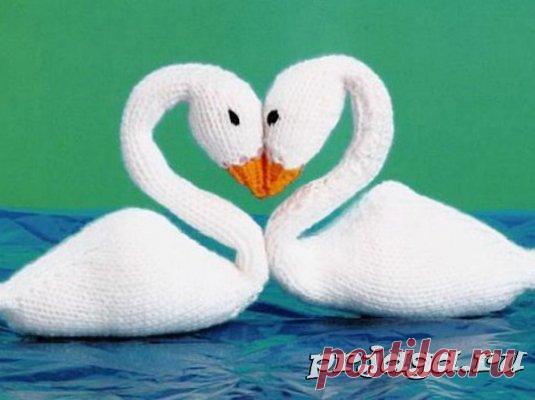 Вязаные игрушки спицами и крючком для ваших детишек!