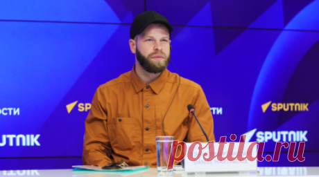 Американец Мартиндейл рассказал, что попал на Украину из Польши. Американец Дэниел Мартиндейл, помогавший российской армии в Донбассе, рассказал, что приехал на Украину 11 февраля из Польши, где занимался миссионерством. Читать далее
