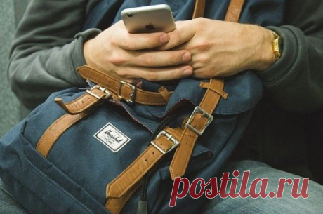 Почему никому нельзя давать свой телефон? На примере реальных историй, произошедших с нашими соотечественниками, рассказываем, почему нельзя давать свой смартфон третьим лицам.