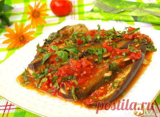 Тушеные баклажаны в томатном соусе