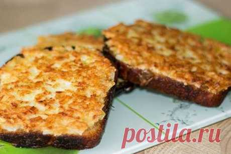 Жареные луковые бутерброды за 5 минут, рецепт — Вкусо.ру