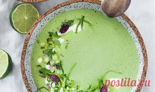 Невероятно аппетитный огуречный суп с грецкими орехами