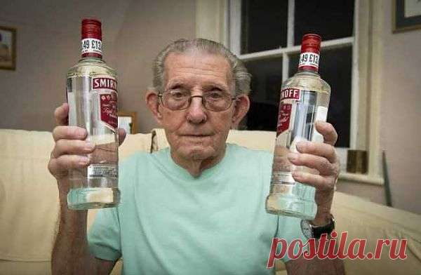 92-летний ветеран не смог доказать свое совершеннолетие и остался без водки | Сообщество Веселых Троллей