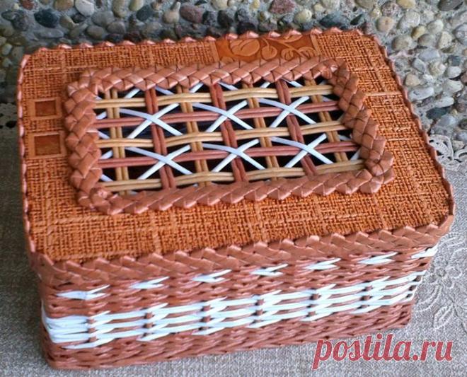 Плетение из газет. Мастер-класс на крышку с цветным узором из трубочек.
