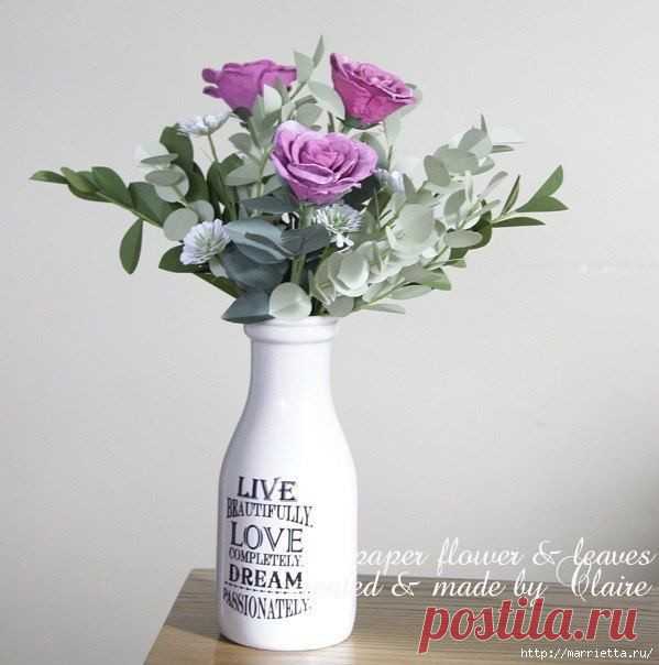 Розы из яичных лотков