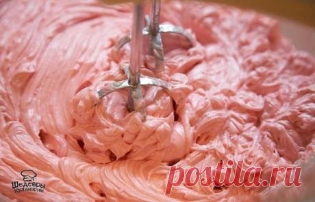 5 САМЫХ ПРОСТЫХ КРЕМОВ ДЛЯ ТОРТОВ 🍧
1. Классический заварной крем
ИНГРЕДИЕНТЫ:
● Молоко — 500 мл
● Сахар — 200 г 
● Ванилин — 1 ч. л.
● Мука — 50 г
● Яичные желтки — 4 шт.
ПРИГОТОВЛЕНИЕ:
Яичные желтки мы растираем с сахаром, ванилином и мукой до однородности массы. Доводим наше молоко до кипения. Вливаем горячее молоко в яичную массу, перемешиваем. Полученную массу ставим на огонь и варим до загустения. Готово!
2. Крем масляный универсальный
ИНГРЕДИЕНТЫ:
● Сливочное масло...