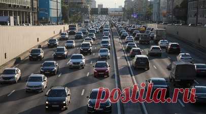 В Роскачестве рассказали, что изменится с 1 сентября для автомобилистов. С 1 сентября 2025 года в России вступят в силу обновлённые перечни медицинских противопоказаний, медицинских показаний и медицинских ограничений к управлению транспортными средствами, рассказал в беседе с RT директор Департамента защиты прав потребителей Игорь Поздняков. Читать далее