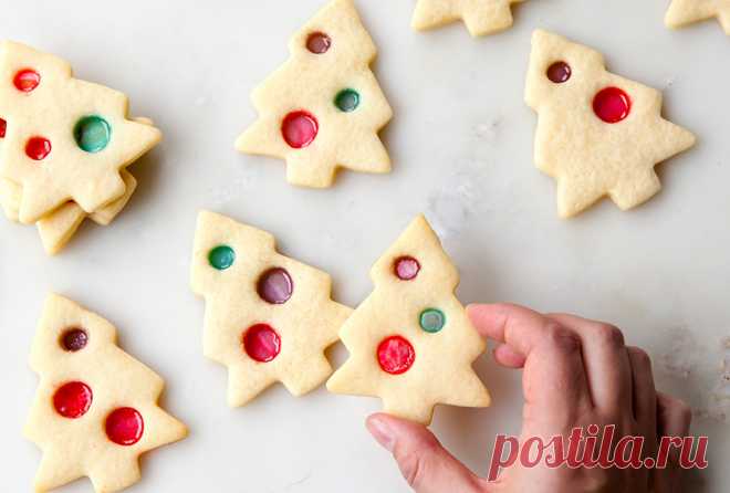 These Stained Glass Cookies Will Bring the Sparkle to Your Cookie Swap