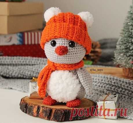 PDF Пингвин крючком. FREE crochet pattern; Аmigurumi toy patterns. Амигуруми схемы и описания на русском. Вязаные игрушки и поделки своими руками #amimore - маленький пингвин, пингвинята, пингвинчик, пингвинёнок.