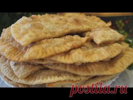 Чебуреки. Самые сочные, тонкие, хрустящие и самое пузырчатое тесто