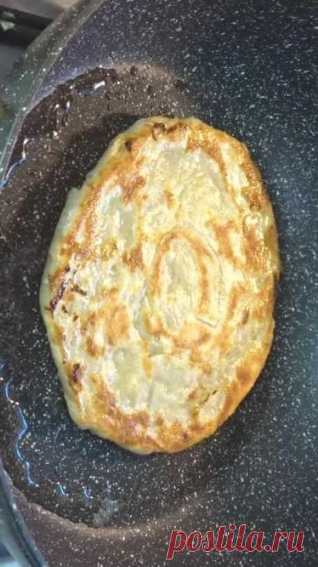 Вкуснятина за копейки! Беру муку и лук, а такой деликатес получается, пальчики оближешь