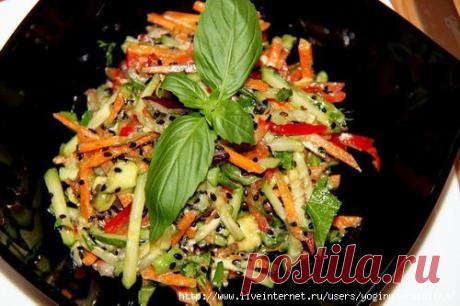 Очень вкусный и необычный салат "Свежий" с чёрным кунжутом
