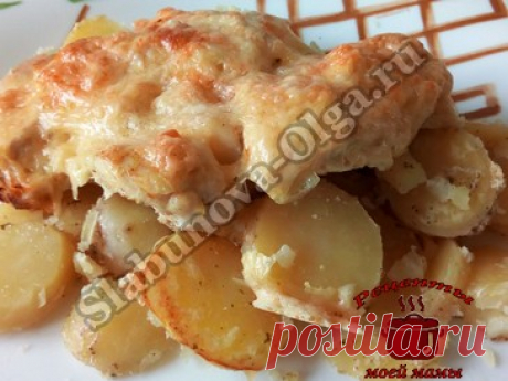 Запеканка картофельная с курицей, готовим вместе вкусный и сытный обед. Нет ни оного человека, кто смог бы отказаться от такой вкуснятины.