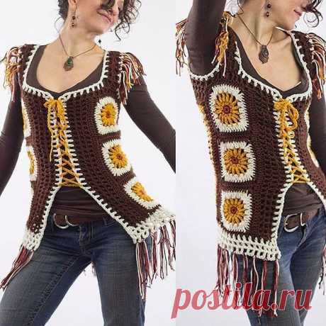 Photo by bir_hobin_olsun on December 25, 2020. May be an image of standing, crochet and outerwear.