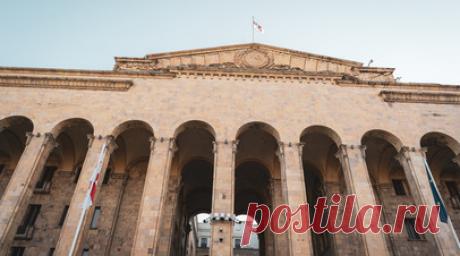 В парламенте Грузии уверены, что преодолеют вето на закон об иноагентах. Глава парламента Грузии Шалва Папуашвили заявил, что законодательный орган сможет преодолеть вето президента страны Саломе Зурабишвили, наложенное на закон об иноагентах. Читать далее