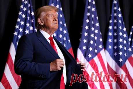 Экс-адвоката Трампа хотят лишить лицензии за попытку сорвать выборы. Бывший адвокат экс-президента США Дональда Трампа Руди Джулиани должен быть лишен адвокатского статуса, пришел к выводу Комитет по дисциплине адвокатов в Вашингтоне. Решение об окончательном лишении адвокатской лицензии должно быть принято Апелляционным судом округа Колумбия.