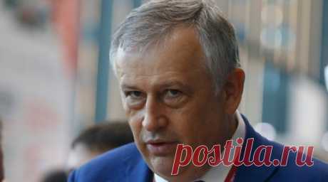 Губернатор Дрозденко поздравил правоохранителей с Днём полиции. Губернатор Ленинградской области Александр Дрозденко поздравил сотрудников органов внутренних дел с профессиональным праздником — Днём полиции, который отмечается 10 ноября. Читать далее