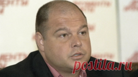 Червиченко: перед стартом чемпионата в «Спартаке» начнутся танцы с бубнами. Бывший президент московского «Спартака» Андрей Червиченко считает, что красно-белым будет сложно бороться за золотые медали чемпионата России по футболу сезона-2023/24 со столичным ЦСКА и петербургским «Зенитом». Читать далее