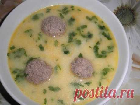 Сырный суп с фрикадельками