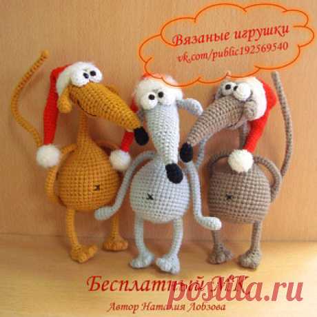 Крыска амигуруми. Схемы и описания для вязания игрушек крючком! Бесплатный мастер-класс от Наталии Лобзовой по вязанию крыски крючком. Высота вязаной игрушки примерно 16 см в положении сидя. Для изготовления такой…