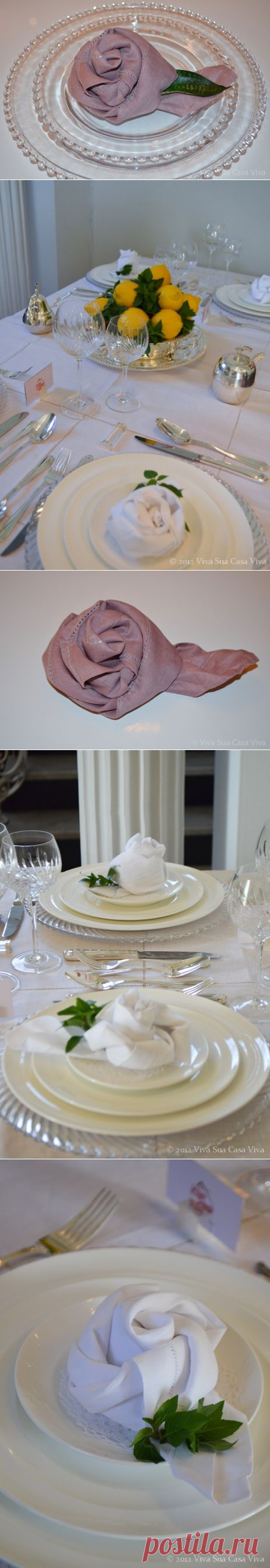 Как сложить розу из льняной салфетки для оригинальной сервировки стола.