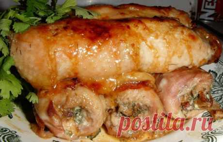 Рулет куриный с грибами