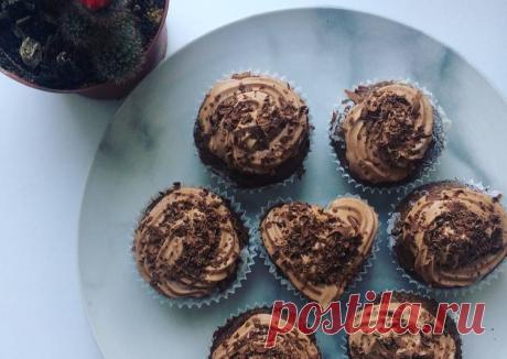 (2) Шоколадные капкейки со сливочным кремом - пошаговый рецепт с фото. Автор рецепта Татьяна . - Cookpad