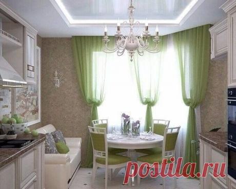 Обеденная зона на кухне!