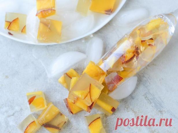 Желейные шоты «Персиковый Беллини»