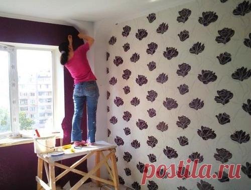 Как клеить обои в углах