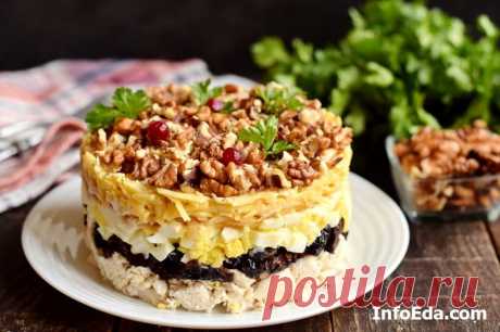 Салат курица с черносливом и грецкими орехами