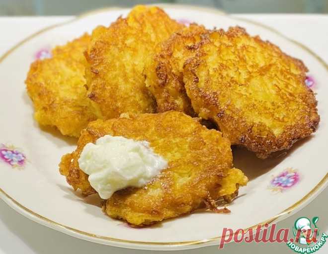 Яблочные драники с манкой – кулинарный рецепт