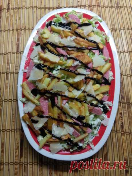 Салат с капустой, салями и жаренной картошкой рецепт с фото пошагово
