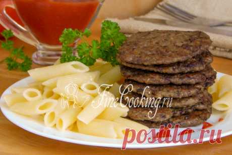 Блинчики из куриной печени и сердечек Печеночные блинчики - это вкусное и сытное горячее блюдо, которое можно подать как самостоятельно, так и с любым гарниром на выбор.