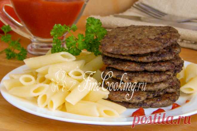 Блинчики из куриной печени и сердечек Печеночные блинчики - это вкусное и сытное горячее блюдо, которое можно подать как самостоятельно, так и с любым гарниром на выбор.