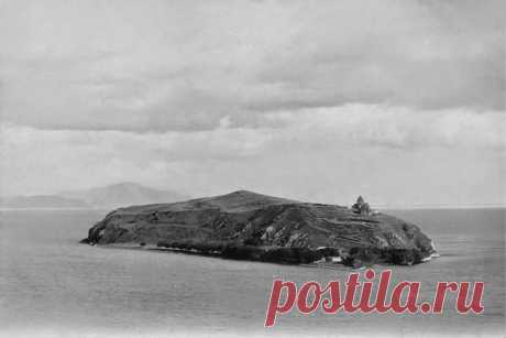 ОСТРОВ СЕВАН---
3.В 1920 (charkhchyan.wordpress.com)
Nel 1920 (charkhchyan.wordpress.com)