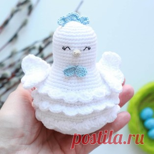 Пасхальная курочка амигуруми. Схемы и описания для вязания игрушек крючком! Бесплатный мастер-класс от Ирины Копцовой по вязанию пасхальной курочки крючком. Высота вязаной курицы примерно 10-11 см. Для изготовления игрушки авт…