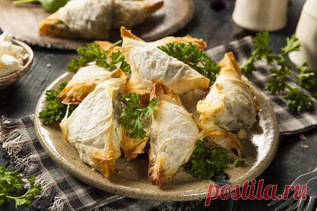 Пирожки из разных стран: лучшие рецепты и секреты приготовления - БУДЕТ ВКУСНО! - медиаплатформа МирТесен Наверное, каждый из нас с детства любит пирожки. Ароматные, горячие, с разными начинками, приготовленные бабушкой по секретному рецепту… Что и говорить, это традиционное блюдо русской кухни давно стало национальной гордостью. А что насчет других стран? Оказывается, там их тоже готовят и любят. И