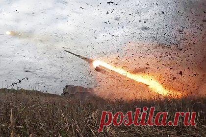 Опубликована карта боевых действий на Украине. Минобороны России во время ежедневного брифинга показало карту боевых действий на Украине на пятницу, 27 января. Видео опубликовано в официальном Telegram-канале военного ведомства. На карте отражены основные события, произошедшие в зоне проведения специальной военной операции за последние сутки.