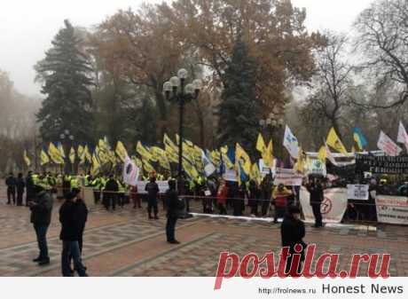 Каплин остался на Майдане в гордом одиночестве. Ляшко и другие испарились | Honest News