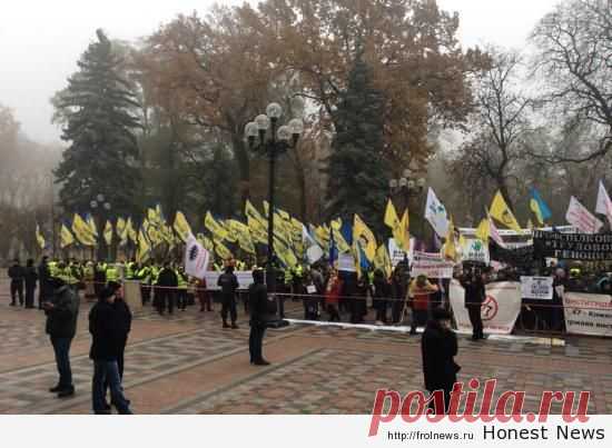 Каплин остался на Майдане в гордом одиночестве. Ляшко и другие испарились | Honest News