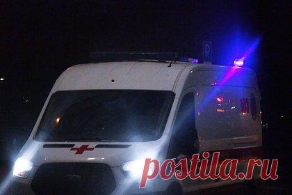 Гулявшие по российскому курорту супруги сорвались с крутого склона в овраг